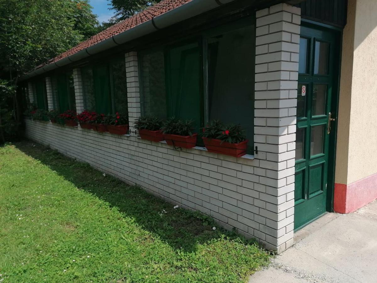 Fogadó Palić Exterior foto